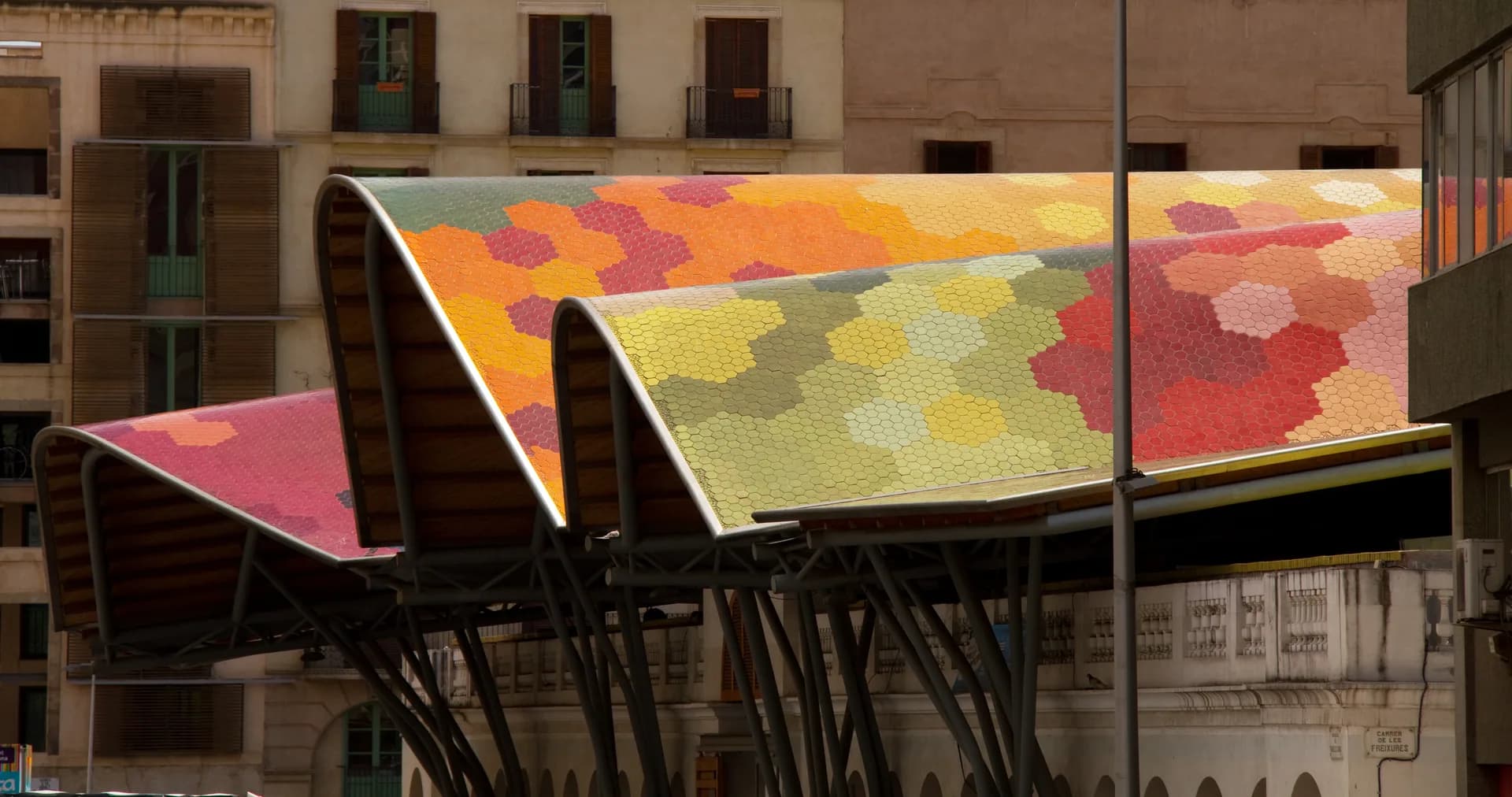 The colourful wave-shaped roof of Santa Caterina market